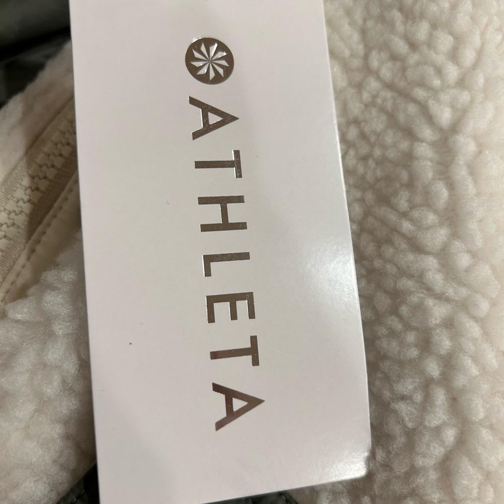 NWT Athleta Fleece Hybrid Jacket XL Olive and Cream - Picture 6 of 8